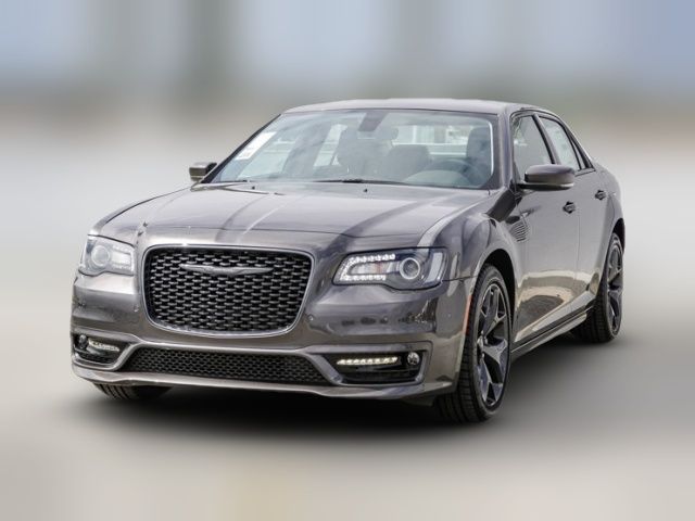 2023 Chrysler 300 Touring L