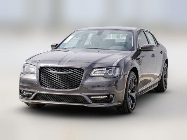 2023 Chrysler 300 Touring L