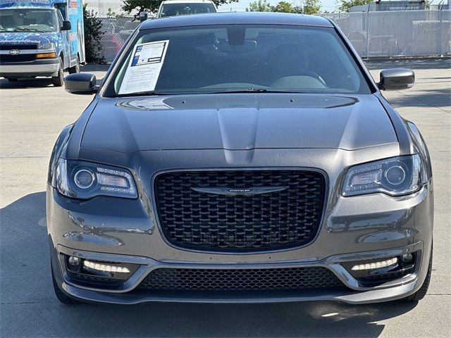 2023 Chrysler 300 Touring L