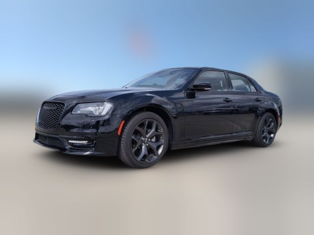 2023 Chrysler 300 Touring L