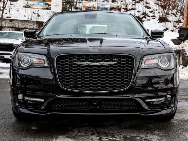 2023 Chrysler 300 Touring L