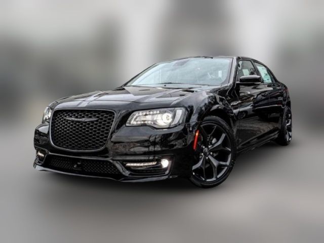 2023 Chrysler 300 Touring L