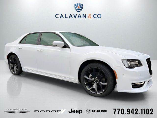 2023 Chrysler 300 Touring L