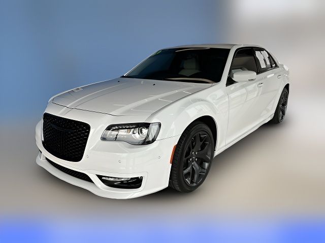 2023 Chrysler 300 Touring L