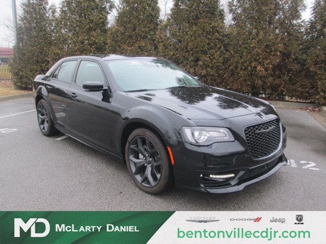 2023 Chrysler 300 Touring L