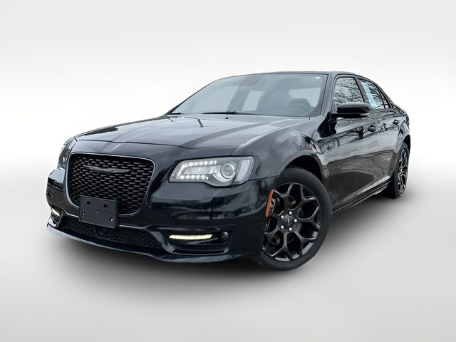 2023 Chrysler 300 300 Touring L