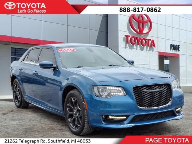 2023 Chrysler 300 Touring L