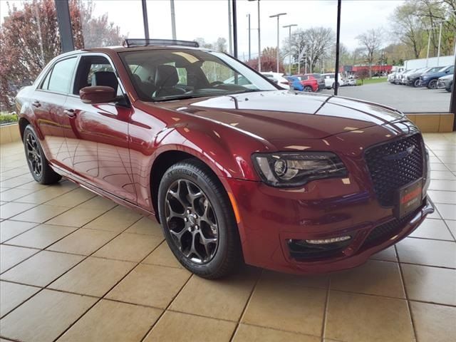 2023 Chrysler 300 Touring L