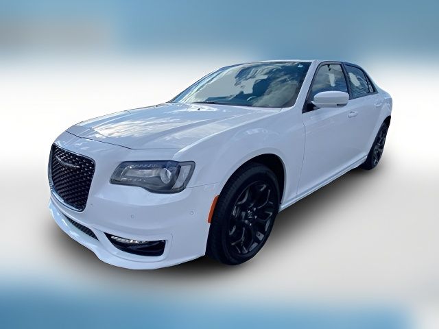 2023 Chrysler 300 Touring L