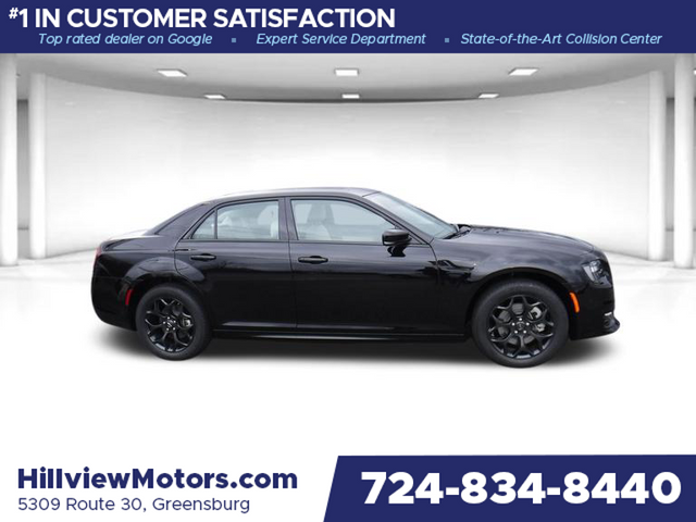 2023 Chrysler 300 Touring L