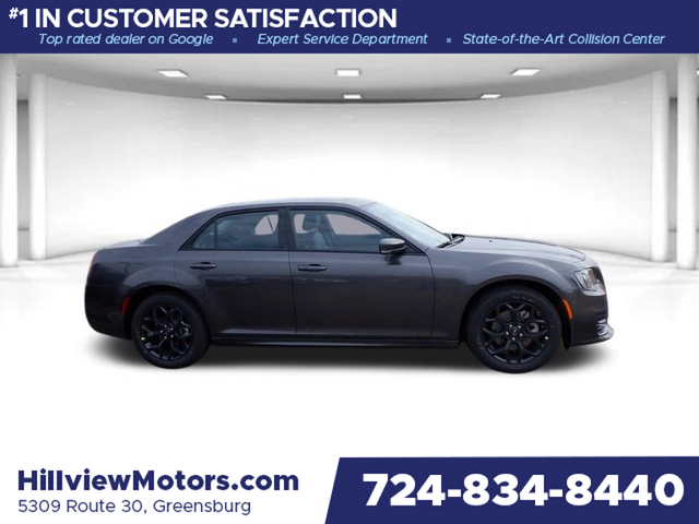 2023 Chrysler 300 Touring L