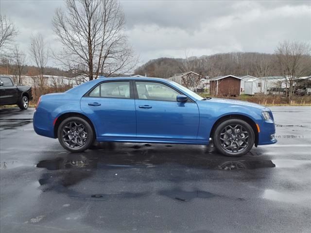 2023 Chrysler 300 Touring L