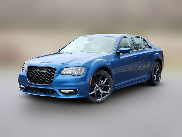 2023 Chrysler 300 Touring L