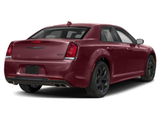 2023 Chrysler 300 Touring L