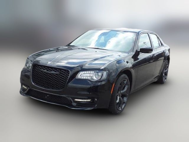 2023 Chrysler 300 Touring L