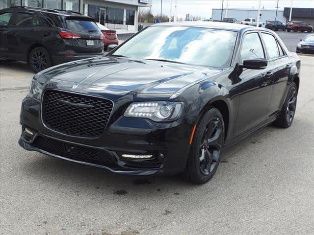 2023 Chrysler 300 Touring L