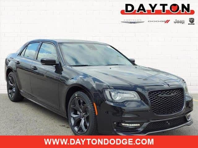 2023 Chrysler 300 Touring L