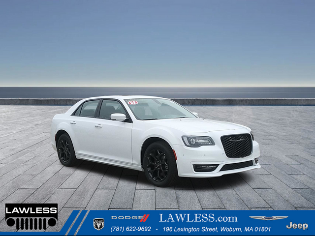 2023 Chrysler 300 Touring L