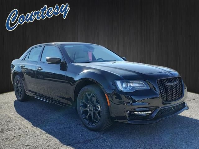 2023 Chrysler 300 Touring L