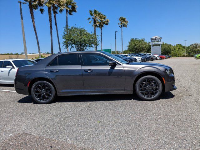 2023 Chrysler 300 Touring L