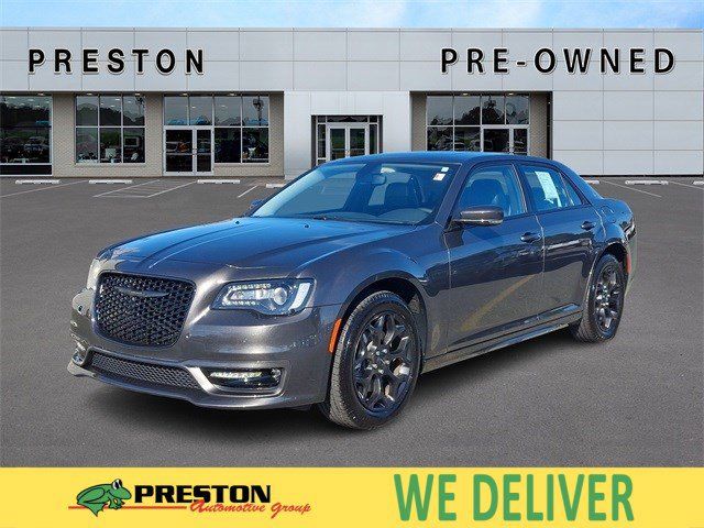 2023 Chrysler 300 Touring L