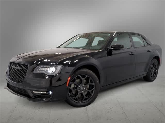 2023 Chrysler 300 Touring L