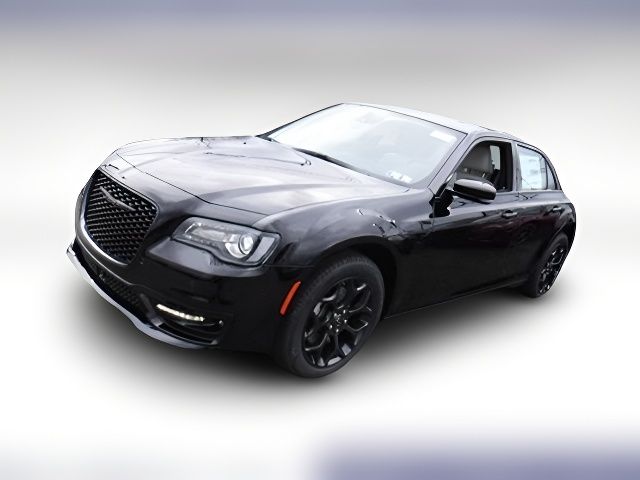 2023 Chrysler 300 Touring L