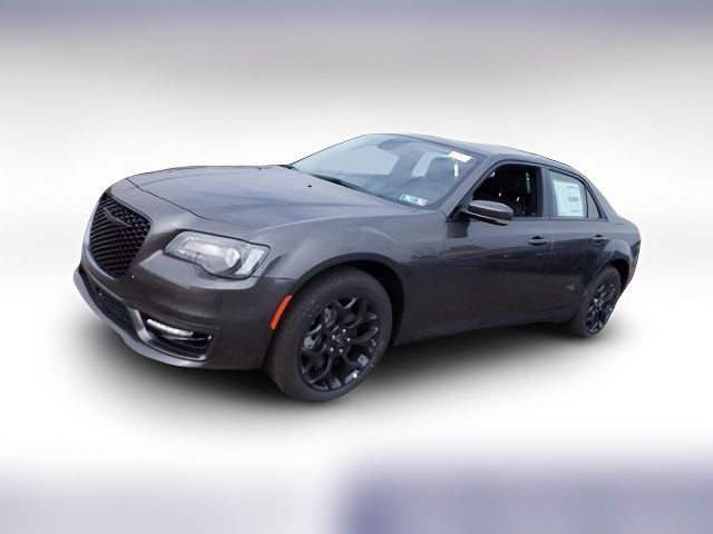 2023 Chrysler 300 Touring L