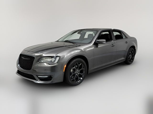 2023 Chrysler 300 Touring L