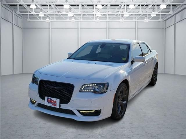 2023 Chrysler 300 Touring L