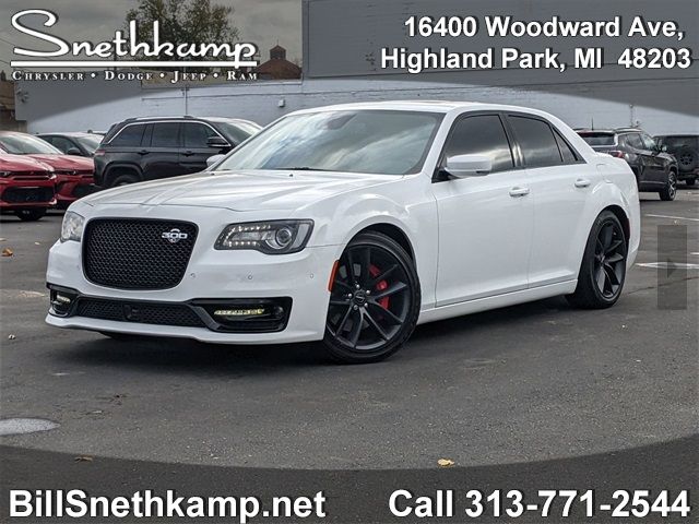 2023 Chrysler 300 300C