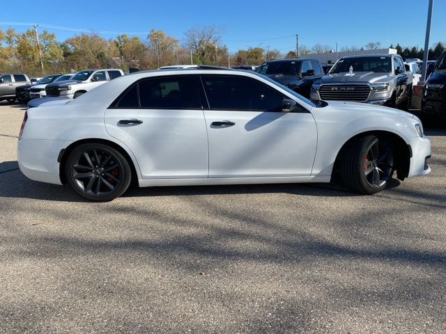 2023 Chrysler 300 300C