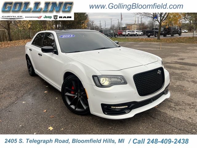 2023 Chrysler 300 300C