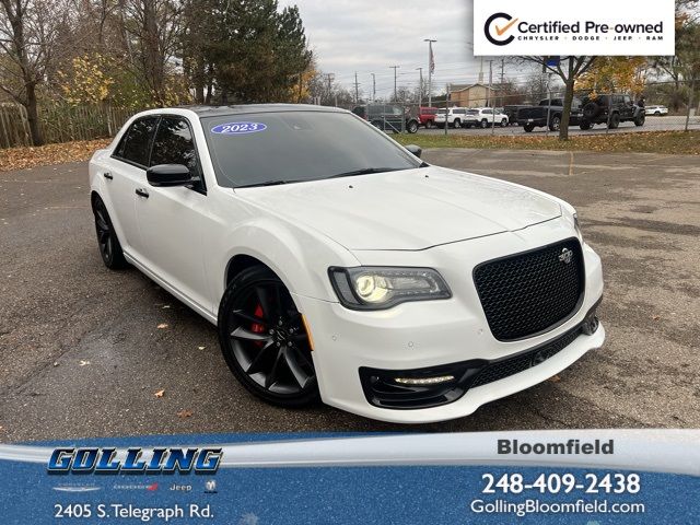 2023 Chrysler 300 300C