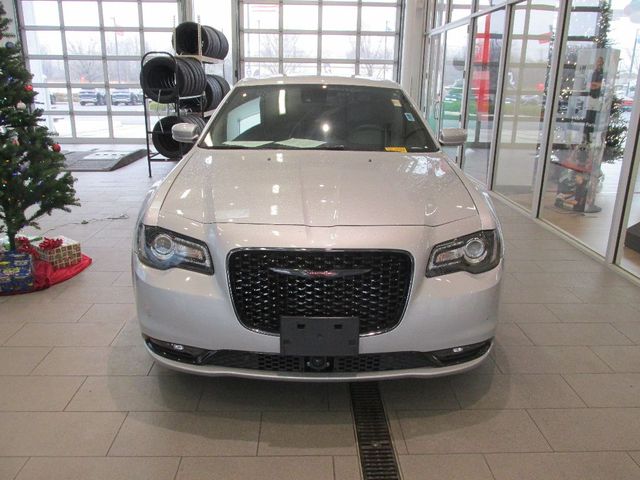 2023 Chrysler 300 300S