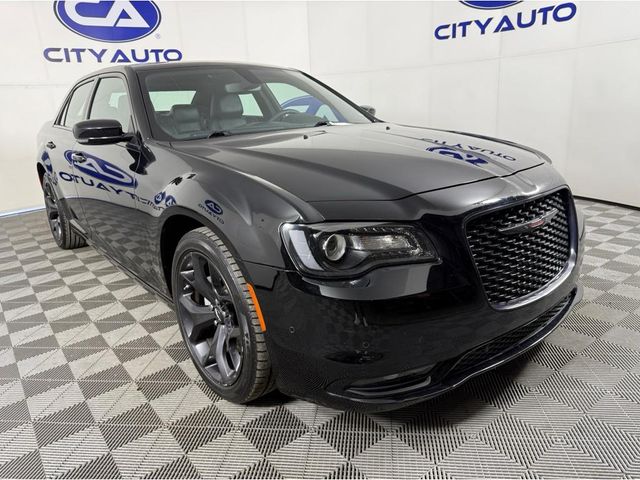 2023 Chrysler 300 300S