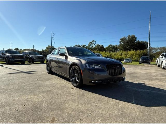 2023 Chrysler 300 300S