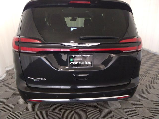 2023 Chrysler Pacifica Touring-L