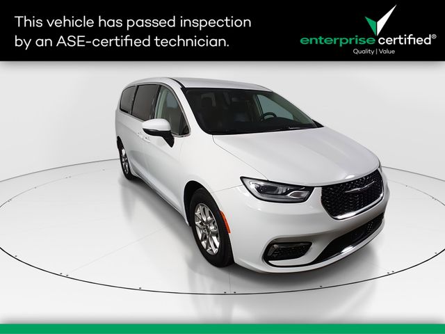 2023 Chrysler Pacifica Touring-L