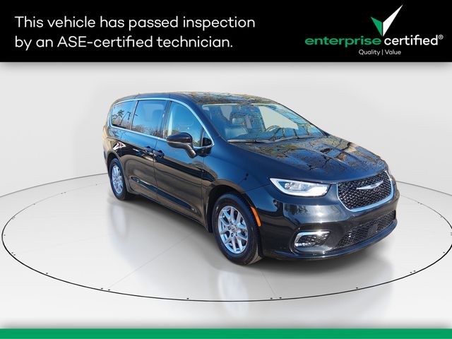 2023 Chrysler Pacifica Touring-L
