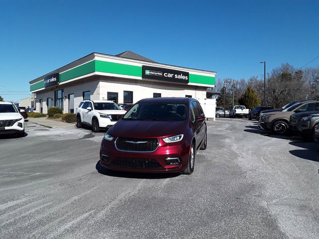 2023 Chrysler Pacifica Touring-L