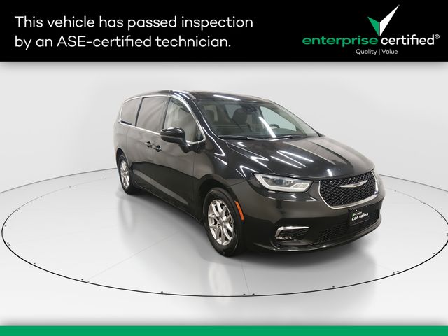 2023 Chrysler Pacifica Touring-L