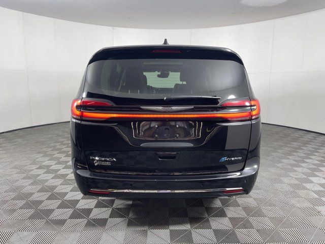 2023 Chrysler Pacifica Hybrid Limited