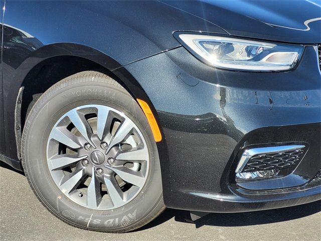 2023 Chrysler Pacifica Hybrid Limited