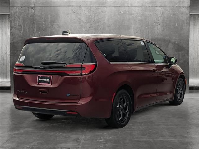 2023 Chrysler Pacifica Hybrid Limited