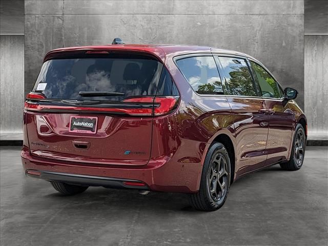 2023 Chrysler Pacifica Hybrid Limited