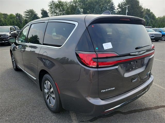 2023 Chrysler Pacifica Hybrid Limited