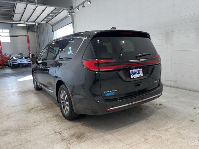 2023 Chrysler Pacifica Hybrid Limited