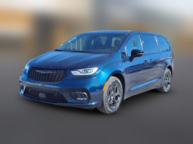 2023 Chrysler Pacifica Hybrid Limited