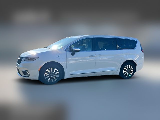 2023 Chrysler Pacifica Hybrid Limited